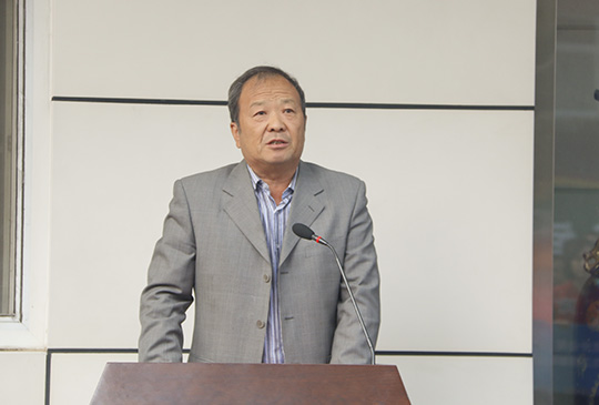 集團公司工會(huì )主席翟武漢作比賽總結發(fā)言