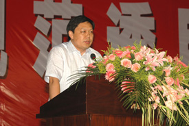 總經(jīng)理牛小昌作重要講話(huà)