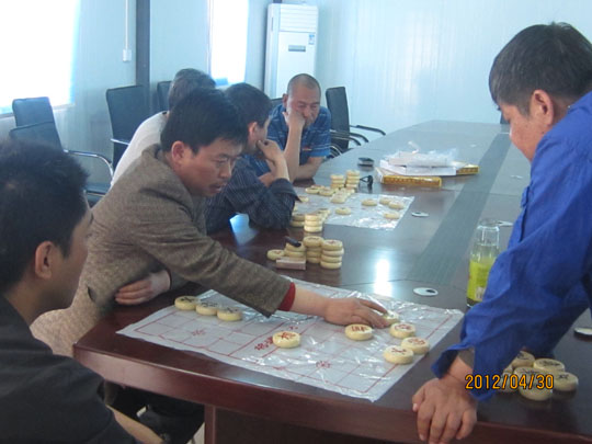聚精會(huì )神、斗智斗勇