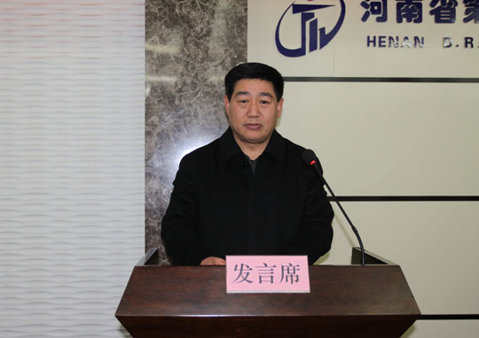 監事會(huì )主席張會(huì )民在會(huì )上作監事會(huì )工作報告
