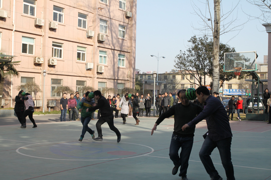 “龍鳳戲珠”，技巧與速度的角逐