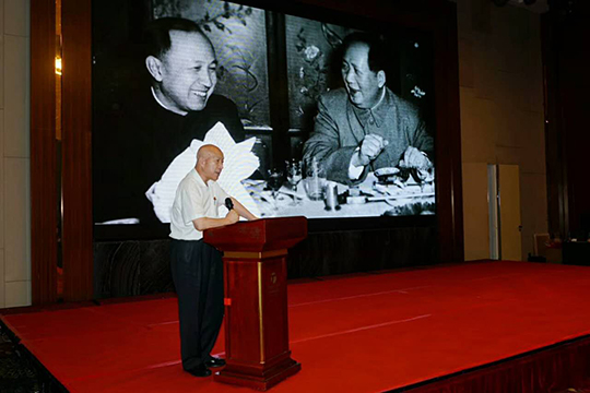 中國建筑業(yè)協(xié)會(huì )副會(huì )長(cháng)兼秘書(shū)長(cháng)吳濤發(fā)表講話(huà)