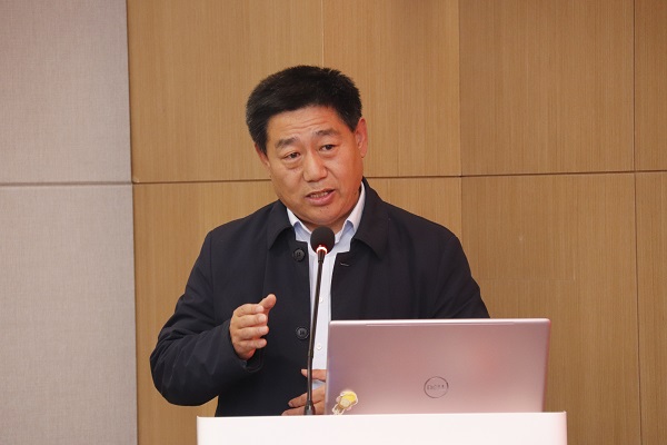 4、集團公司黨委書(shū)記張會(huì )民講話(huà).JPG