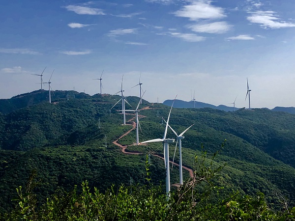附件5、華能澠池鳳凰山風(fēng)電場(chǎng)遠景.jpg