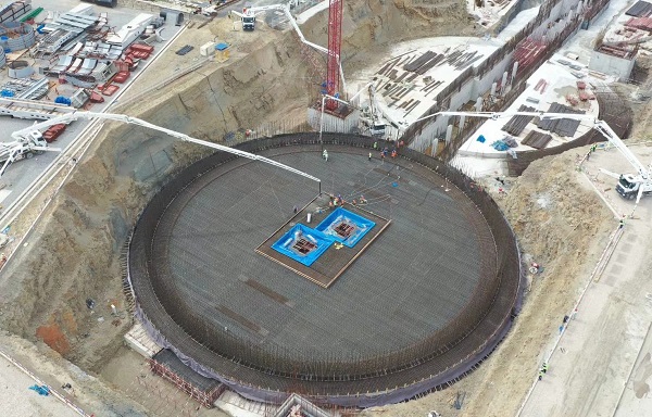 02、3#歐羅倉基礎底板鋼筋綁扎.jpg