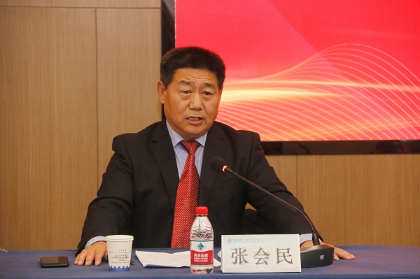 集團公司黨委書(shū)記張會(huì )民主持會(huì )議.jpg