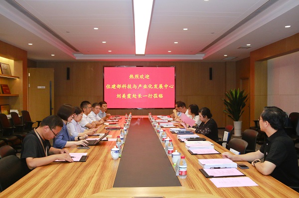 座談現場(chǎng).JPG