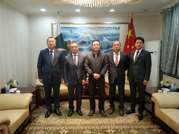 4董事長(cháng)一行拜訪(fǎng)中國駐巴基斯坦拉合爾總領(lǐng)事趙世人.jpg