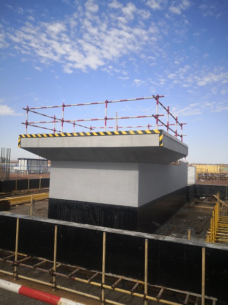 5-設備基礎清水混凝土外觀(guān)質(zhì)量良好.jpg