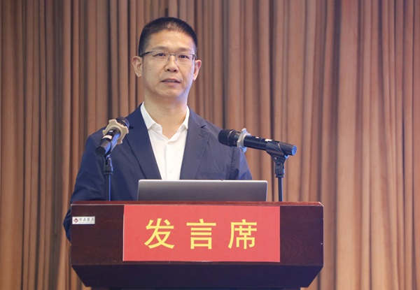 7-董事長(cháng)祝建明講話(huà).JPG