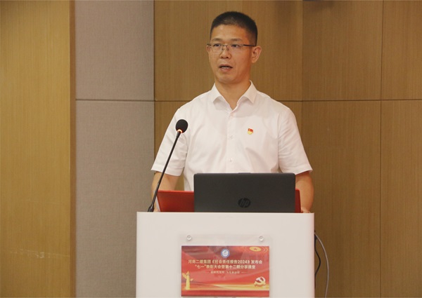 15祝董事長(cháng)講話(huà).JPG