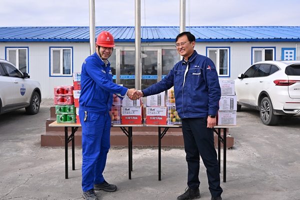 附件2：建設單位領(lǐng)導對項目部表示感謝.jpg